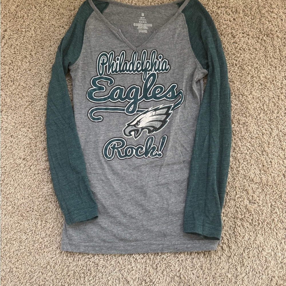 Philadelphia Eagles Gray & Green Raglan Long Sleeve Tee
